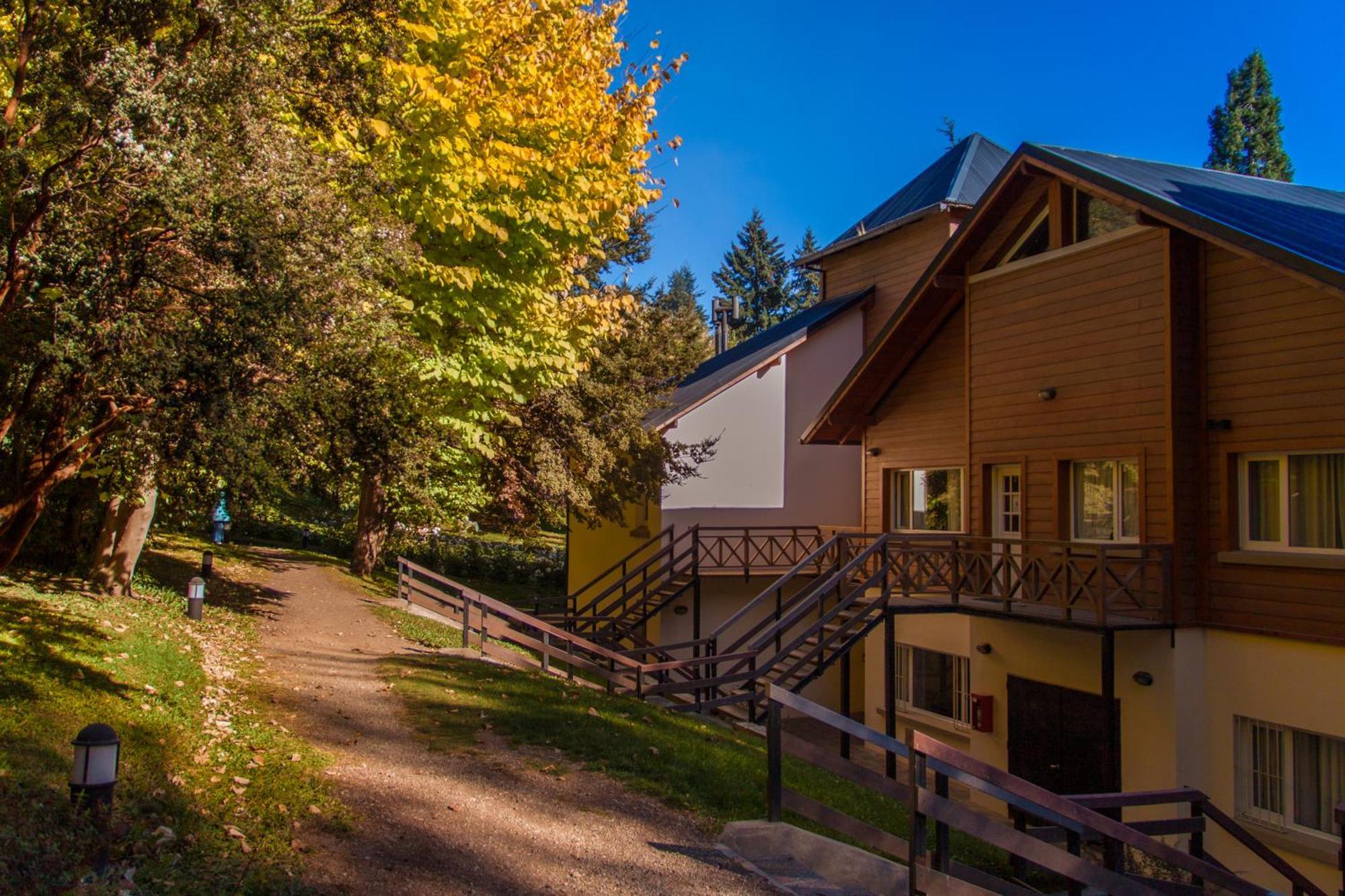 Huinid Bustillo Cabanas Сан-Карлос-де-Барилоче Экстерьер фото